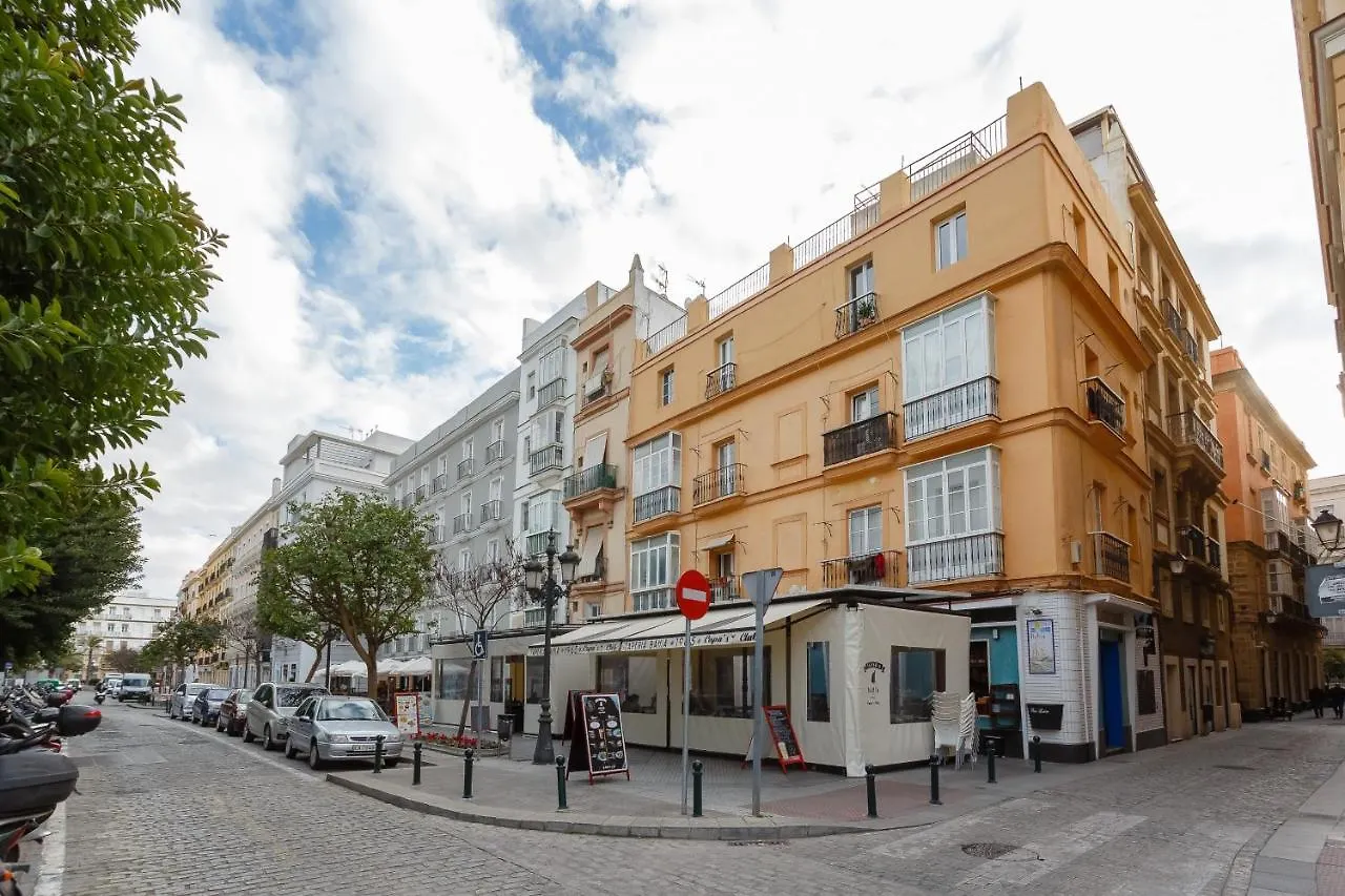Almas Apartments Adults Only By Cadiz4Rentals