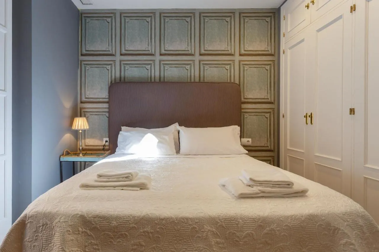 Almas Apartments Adults Only By Cadiz4Rentals