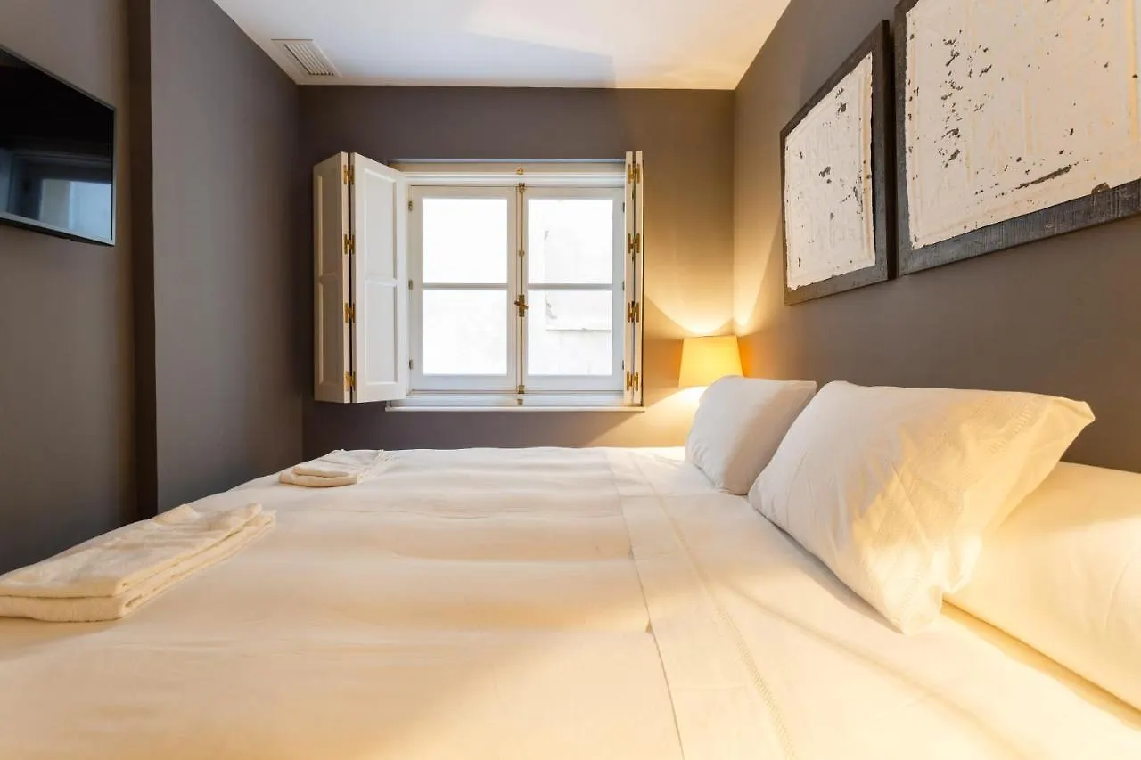 Almas Apartments Adults Only By Cadiz4Rentals