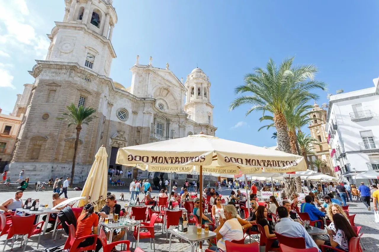 Almas Apartments Adults Only By Cadiz4Rentals